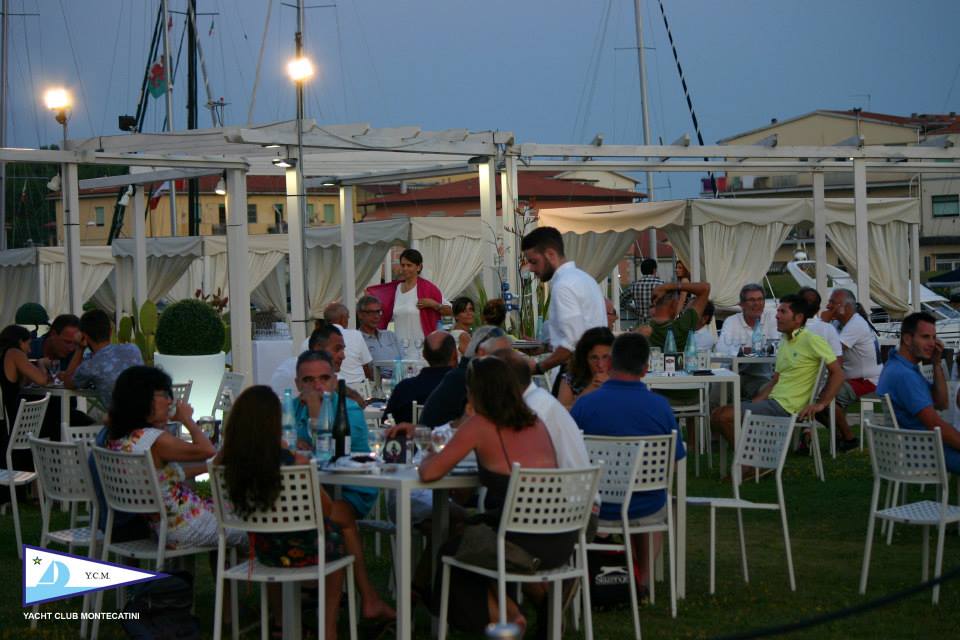04_07_2015_apericena_fuorionda_10