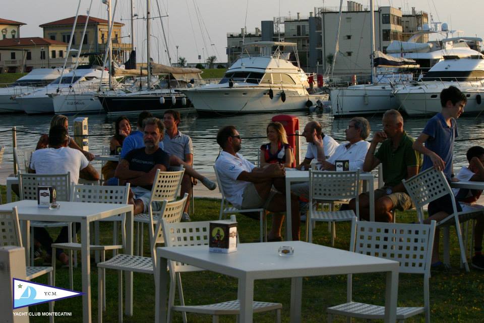 04_07_2015_apericena_fuorionda_7