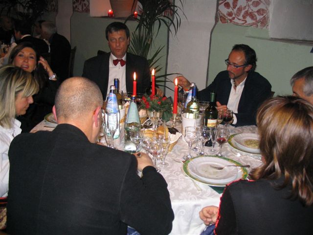 Cena natale YCM 009